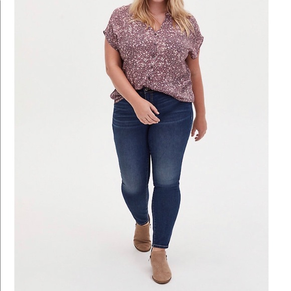 torrid Denim - TORRID raw hem medium wash skinny jeans